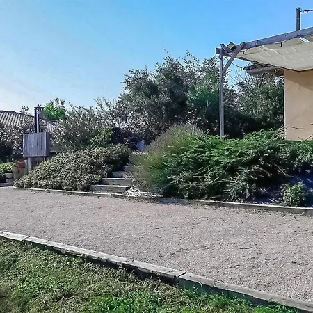 Jolie Maison Avec Piscine *
